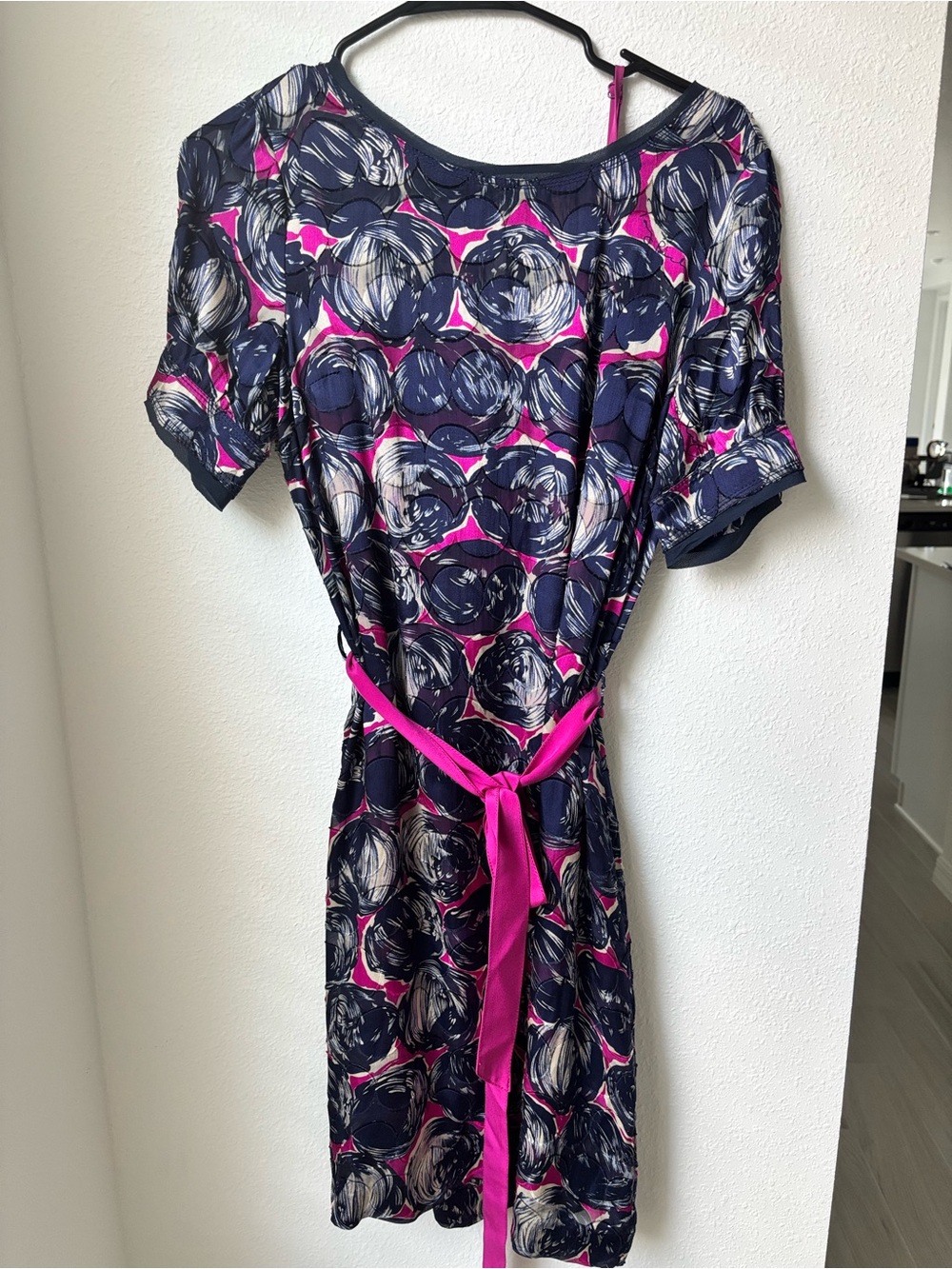 Tory Burch Silk Midi Belted short sleeve Dress Size 8 Navy Blue Gold Buttons